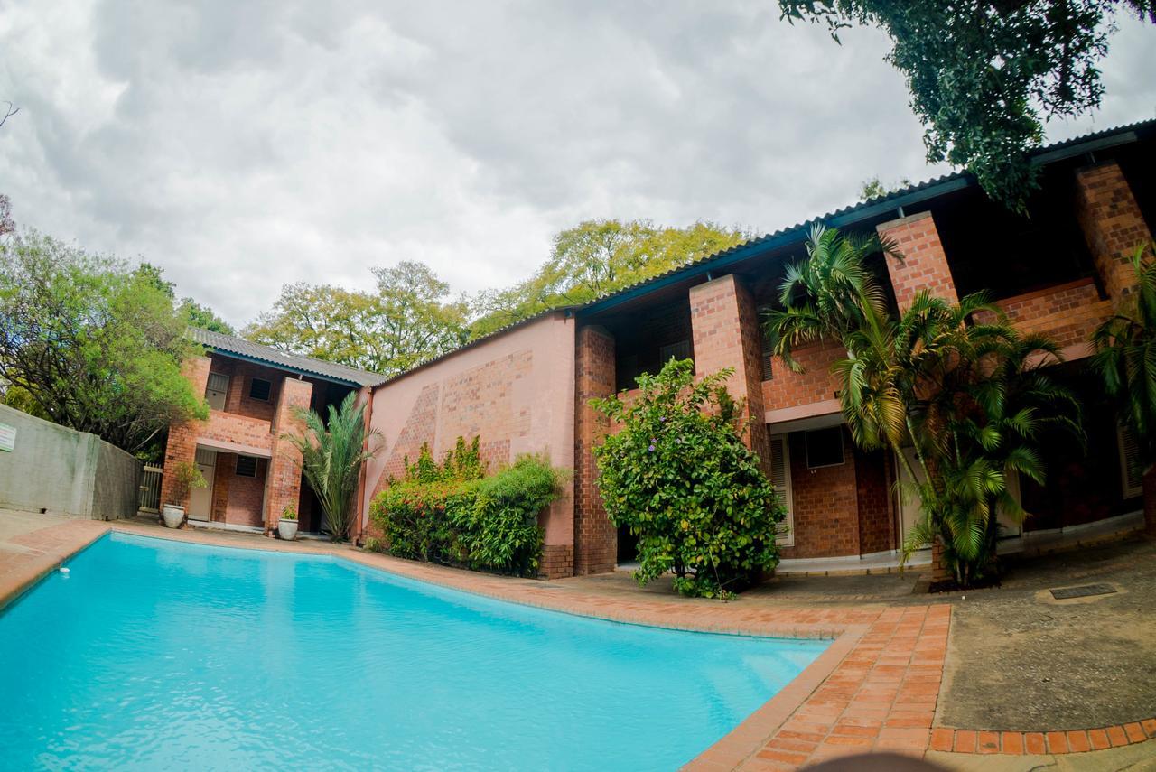 Ndeke Hotel Lusaka Exterior photo